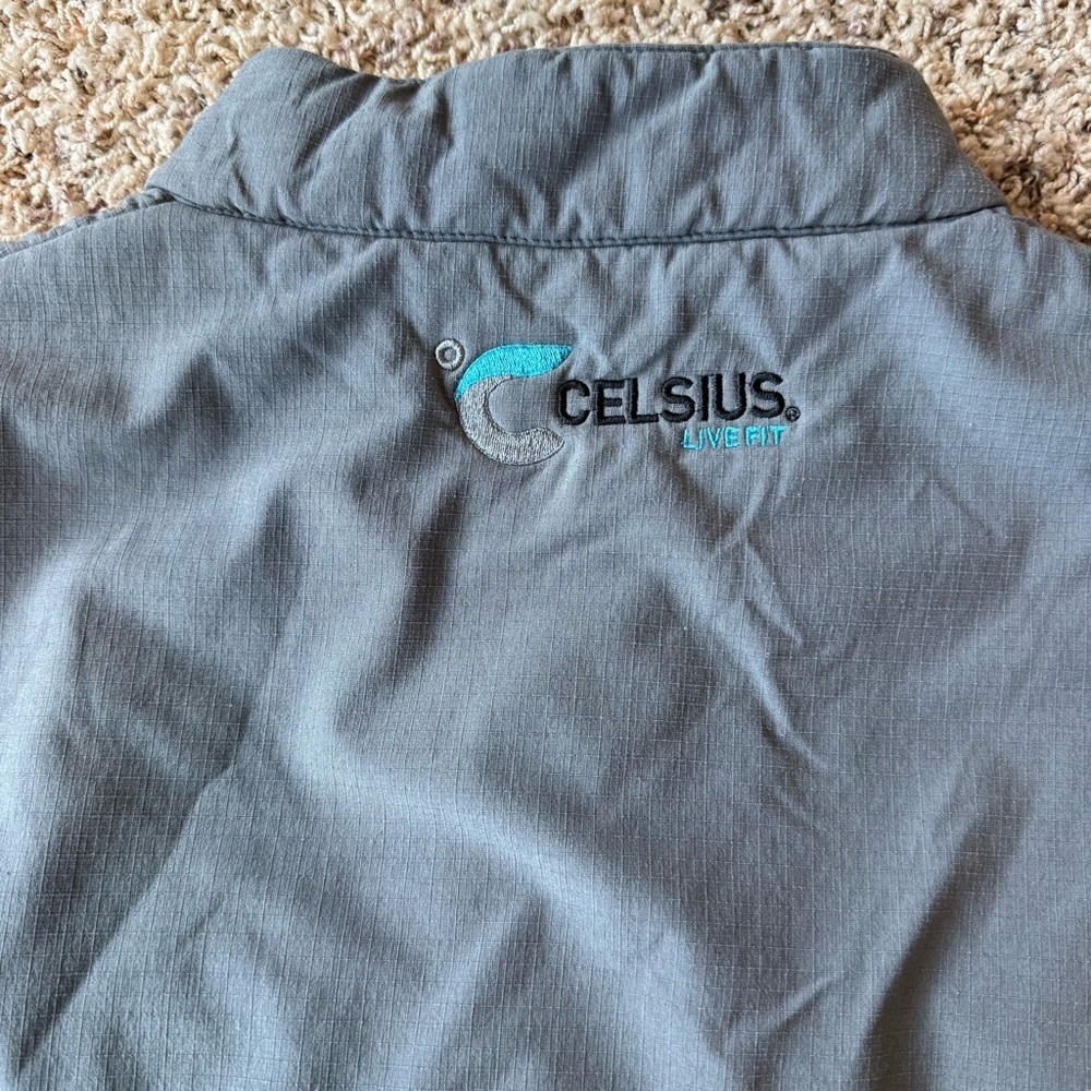 Travis Mathew Mens Size Medium Cold Bay Vest Puffer Grey - Picture 7 of 13